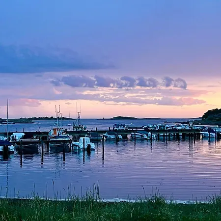 Ferienhaus Family With Panoramic Windows By Oksrodkilen *